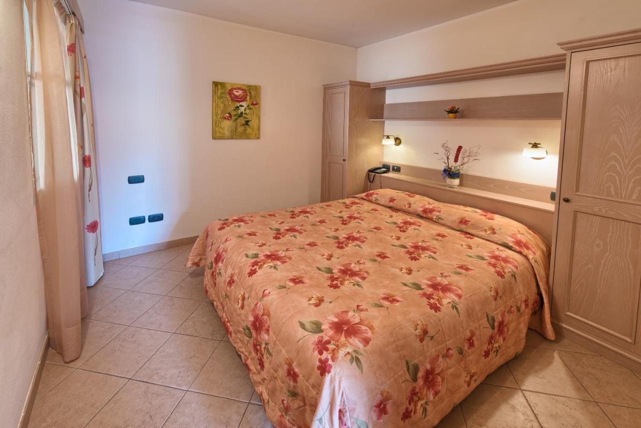 Il Villaggio Di Giuele Finale Ligure Buitenkant foto