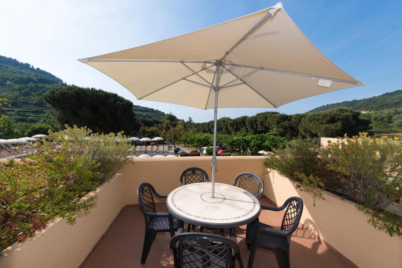 Il Villaggio Di Giuele Finale Ligure Buitenkant foto