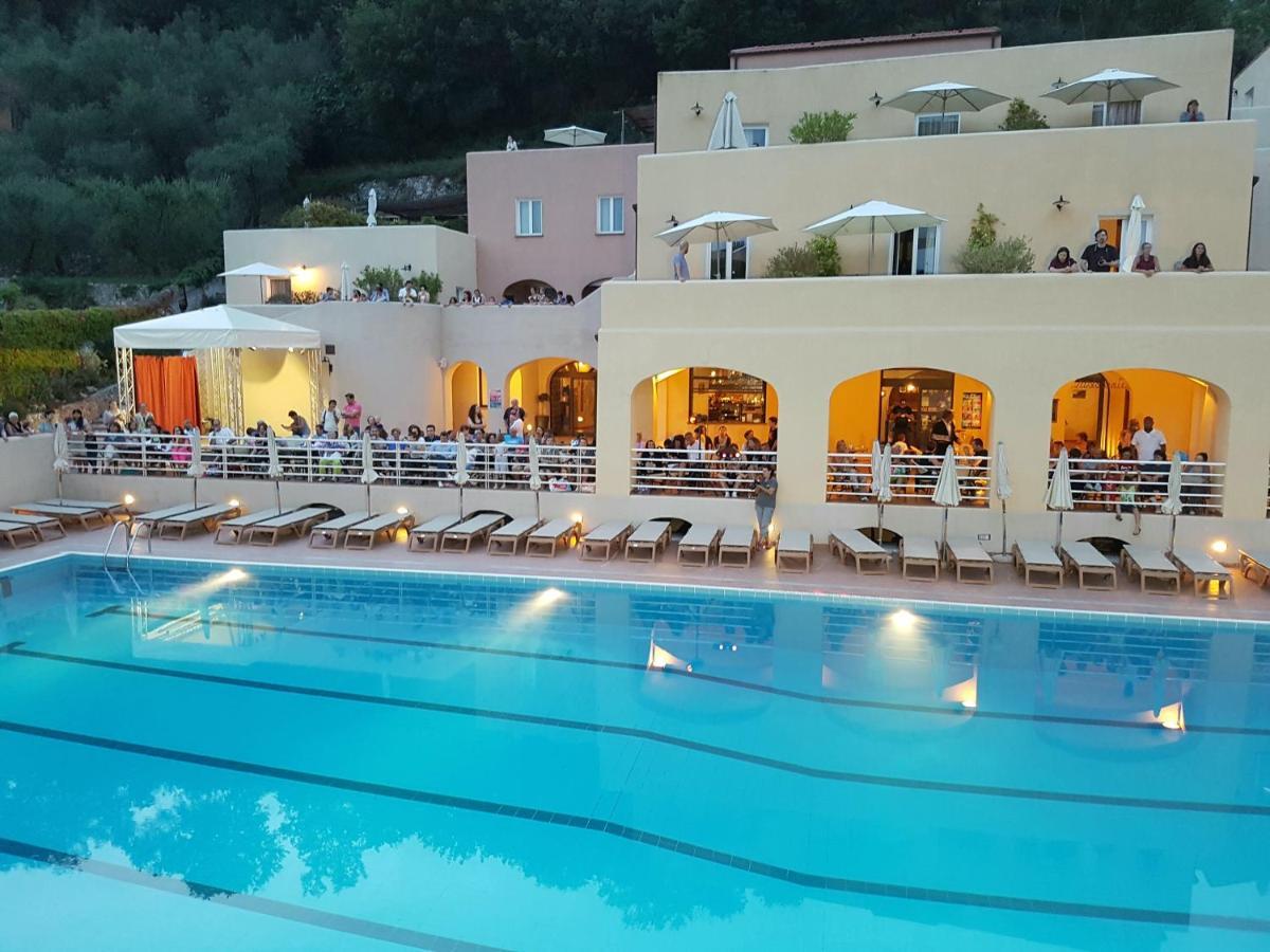 Il Villaggio Di Giuele Finale Ligure Buitenkant foto