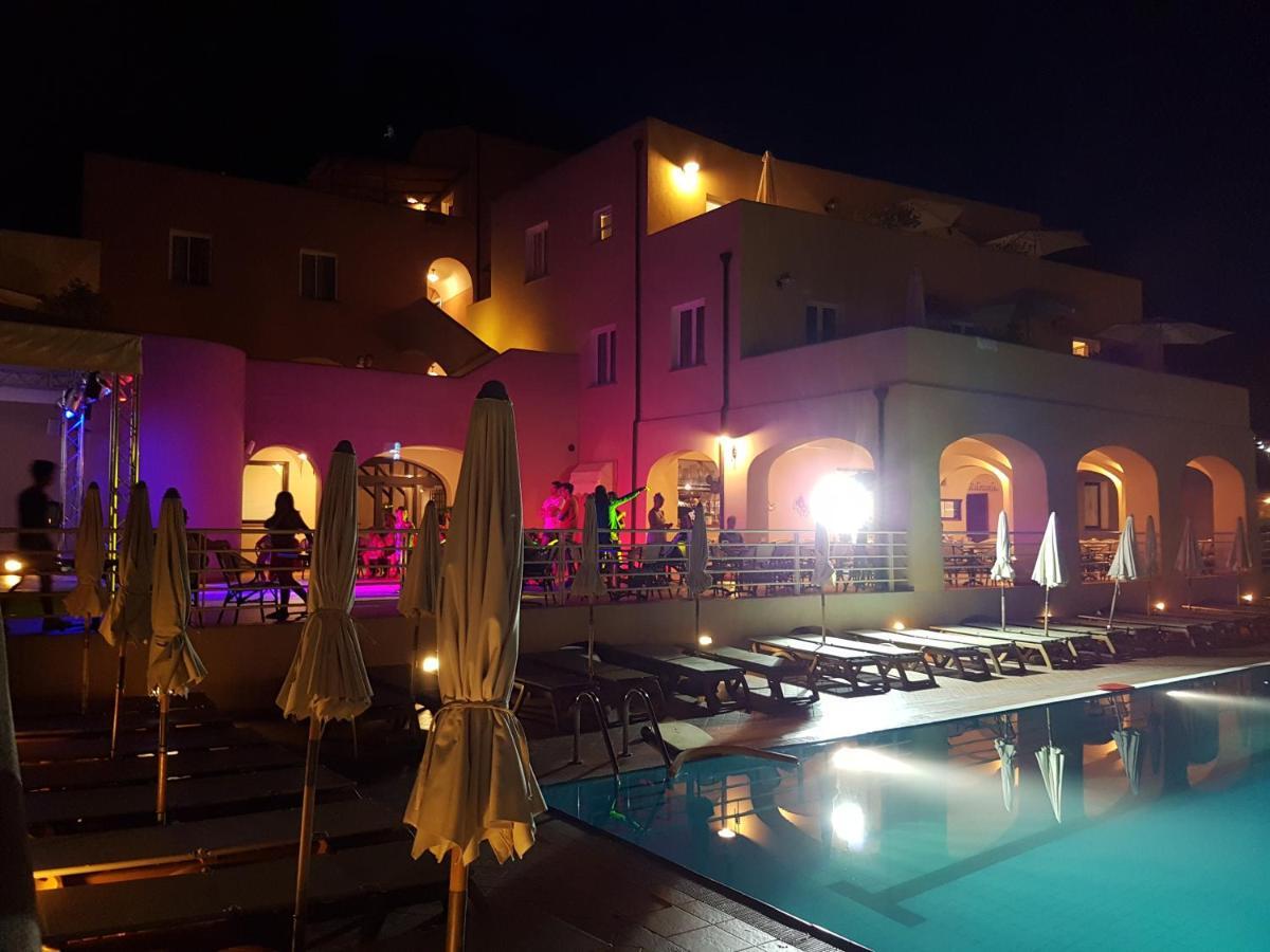 Il Villaggio Di Giuele Finale Ligure Buitenkant foto