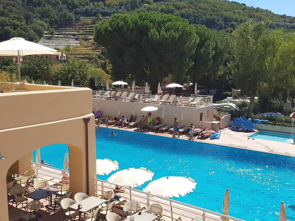Il Villaggio Di Giuele Finale Ligure Buitenkant foto